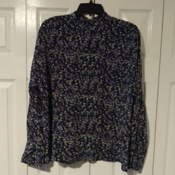 Club Monaco Silk Blouse - Picture 3 of 9